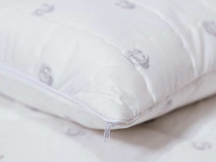 Подушка Софи де Марко Merino wool 219