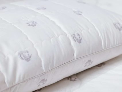 Подушка Софи де Марко Merino wool 219